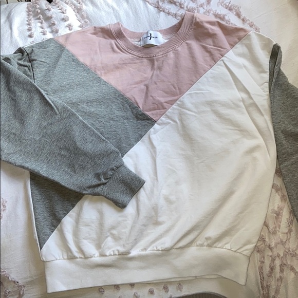 Tri-coloured Sweater - Picture 2 of 4